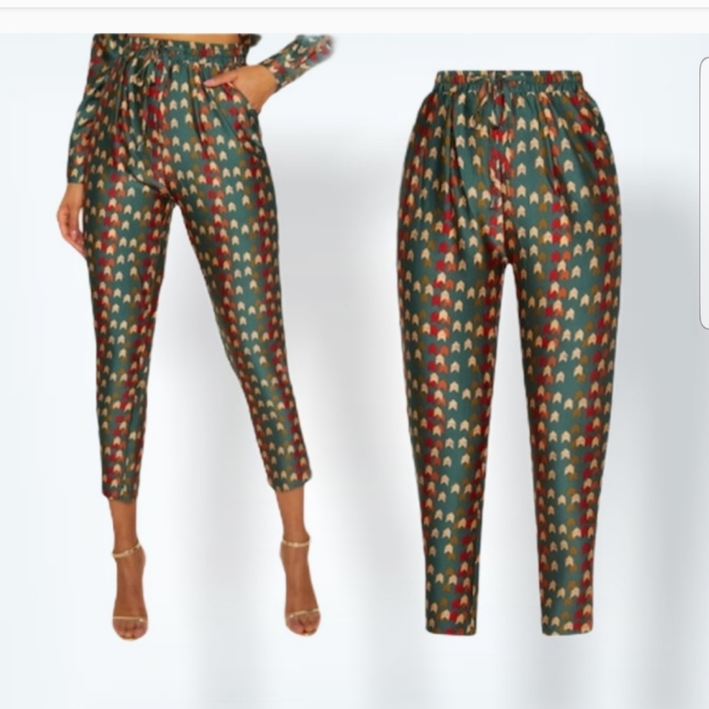 Pretty little things print pants